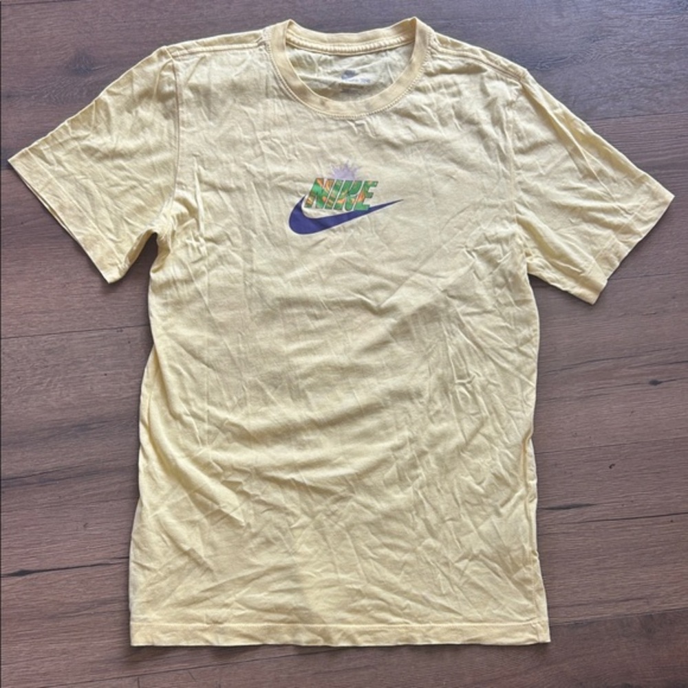 Nike Short-Sleeve Tee with Multicolor Logo on Yellow ! Small